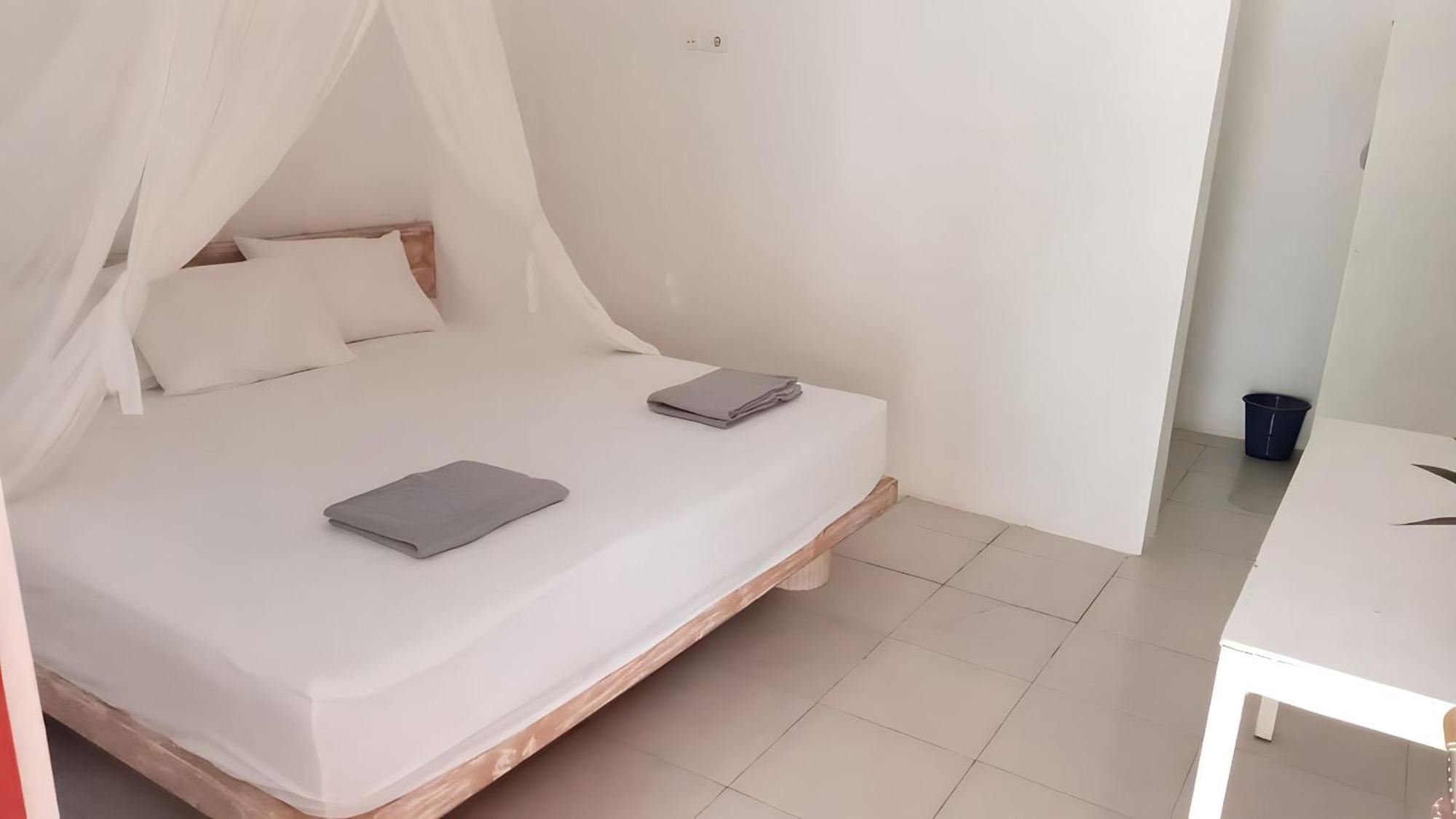 The Village Rua Beach Homestay Kültér fotó
